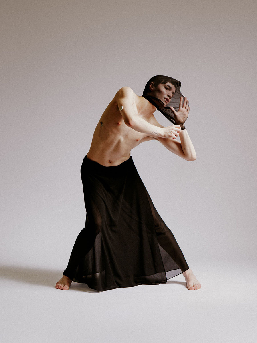 Greta Leeming Studio of Dance Contemporary Workshop with Bennett Richardson-web size