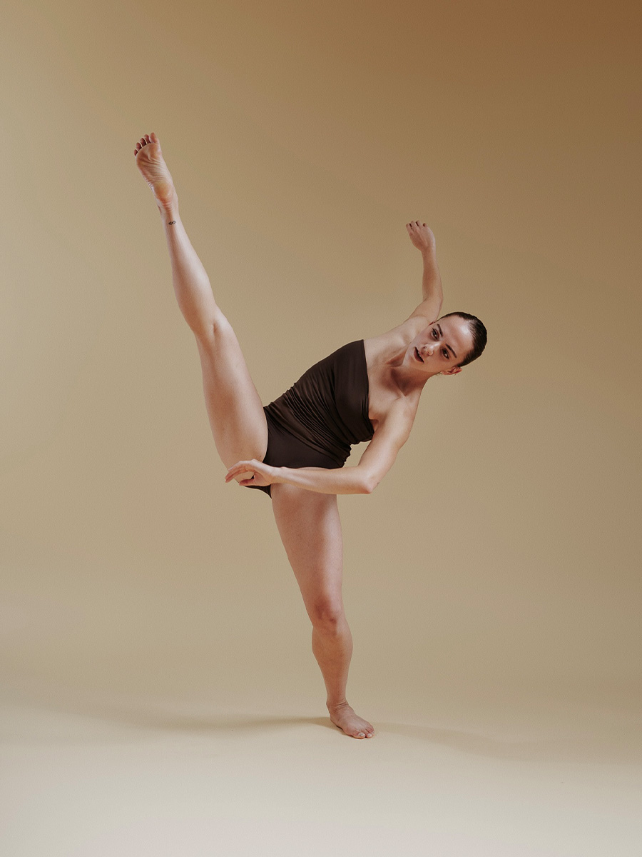 Greta Leeming Studio of Dance - Contemporary workshop with Maddy Salhany photo by Aidan Tooth